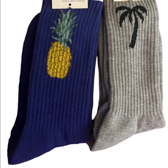 Mens Old Navy Crew Socks 2(Pk) - Picture 1 of 8